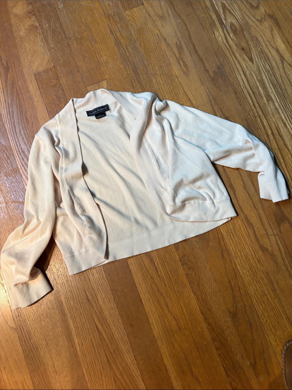 Jessica Howard Cream Open-Front 3/4 Sleeve Cropped Bolero Sweater